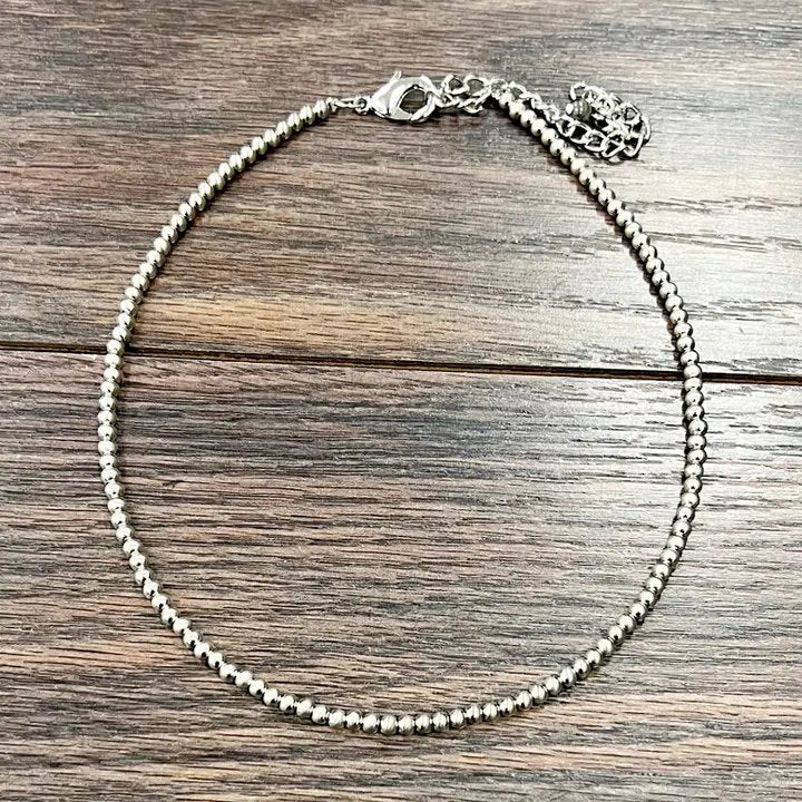 Silver Western Bead Necklace